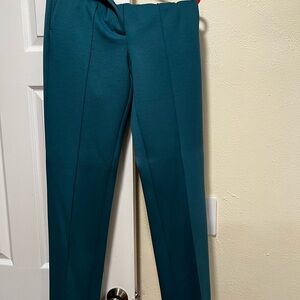 Ann Taylor size 6 Tall pants.